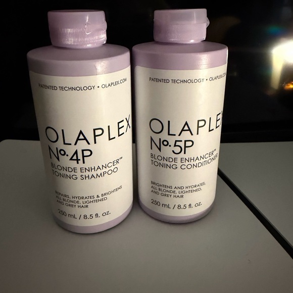 OLAPLEX Other - OLAPLEX No.4P and No.5P Blonde Enhancer Duo